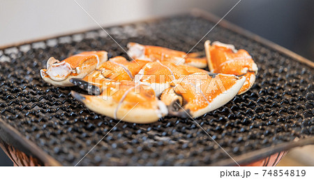 ジョナクラブ（蟹爪）　七輪で炭火焼き 74854819