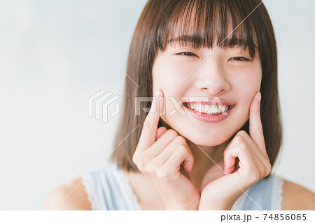 10代後半女子のスキンケア 10代後半女子のスキンケア 74856065