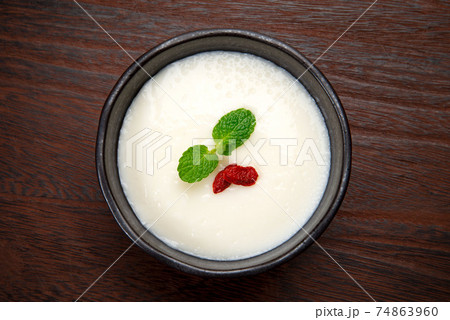 デザートの杏仁豆腐 デザートの杏仁豆腐 74863960