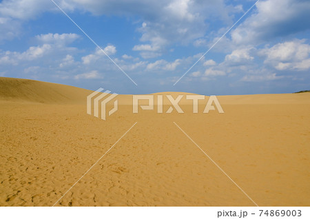 鳥取砂丘　鳥取県鳥取市 74869003