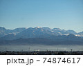 富山市から望む冠雪した立山連峰 74874617