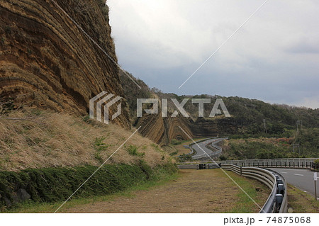 地層　　―STRATUM― 74875068