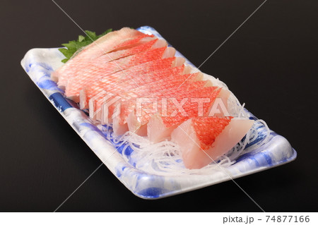 金目鯛の刺身 金目鯛の刺身 74877166