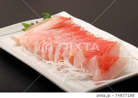金目鯛の刺身の写真素材