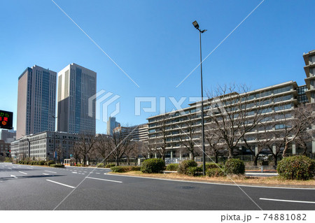 外務省と財務省 74881082