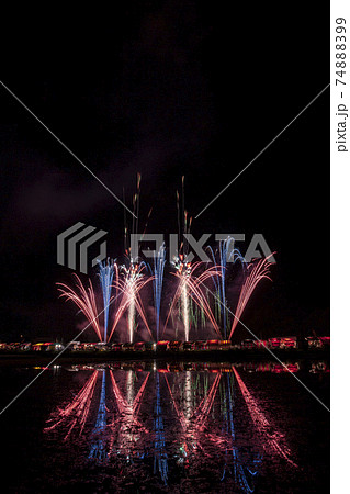 栃木県佐野市 くずうフェスタ花火大会の写真素材 7489