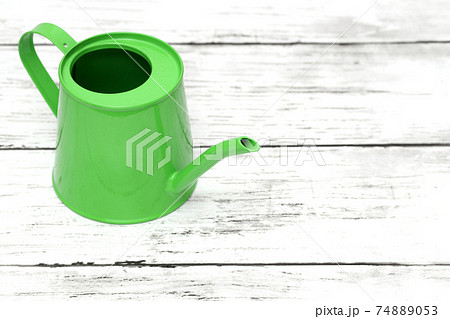 ジョウロ 74889053