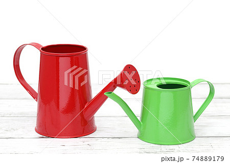 じょうろ 74889179