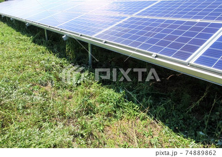 草刈り後の太陽光発電所 草刈り後の太陽光発電所 74889862