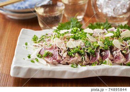 鰹のたたき 74895844