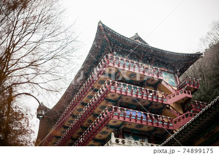 冬 湖 雪景色 74899175