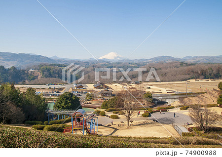 中井中央公園 (神奈川県足柄上郡中井町) 74900988