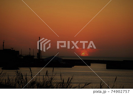 絵になる駅　下灘駅 74902757