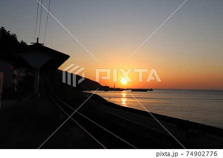 絵になる駅　下灘駅 74902776