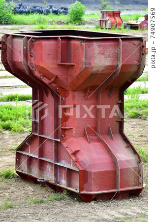 ブロック型枠 74907569