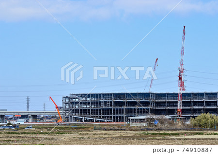 田園の工事現場 74910887
