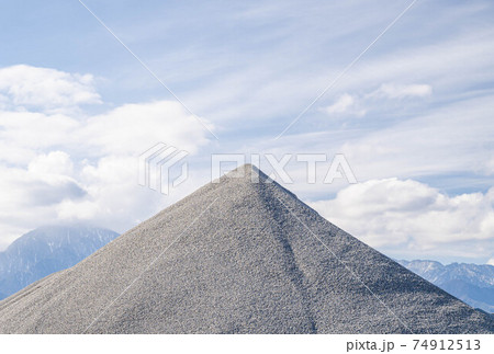 砂山 74912513