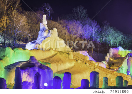 Sounkyo Ice in Japan 74915896