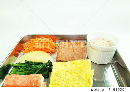 折りたたみキンパの具材(韓国・巻かない海苔巻き) 折りたたみキンパの具材(韓国・巻かない海苔巻き) 74916294