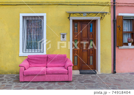Pink Sofa Street Pink Sofa Street 74918404
