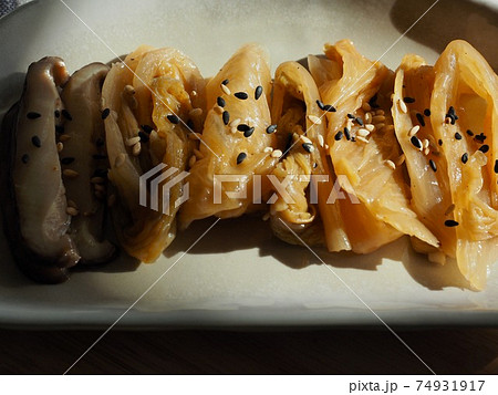 韓国料理 キムチ 食べ物 74931917