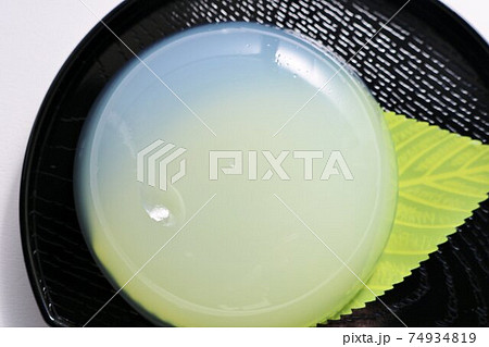 和菓子 くずもち シンプル 和菓子 くずもち シンプル 74934819