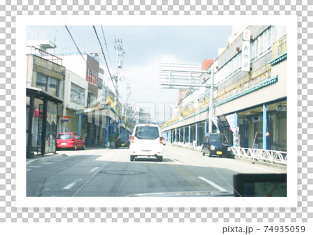 フィルム写真　古い町並 74935059