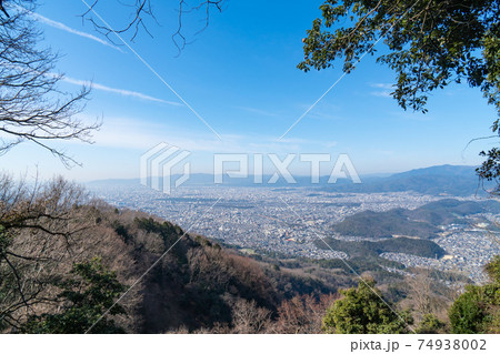 比叡山の登山道から見た京都市街 比叡山の登山道から見た京都市街 74938002