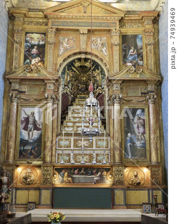 ポルトガル コインブラ大学 サン・ミゲル礼拝堂 祭壇 ポルトガル コインブラ大学 サン・ミゲル礼拝堂 祭壇 74939469