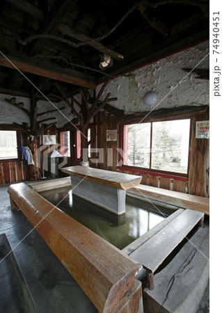 川湯温泉駅 JR川湯温泉駅 B66 釧網本線 足湯の楽しめる駅 川湯温泉駅 JR川湯温泉駅 B66 釧網本線 足湯の楽しめる駅 74940451