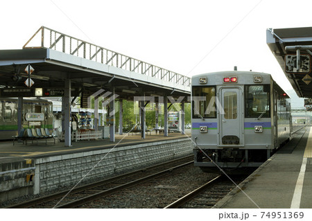 富良野駅　JR富良野駅　ふらの　根室本線　 74951369