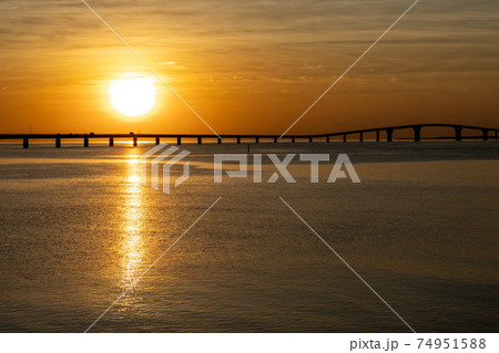 トゥリバーサンセットビーチ 74951588