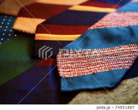 ネクタイ選び 手縫い 裁縫 自作 ハンドメイド 手芸 趣味 ネクタイ作り ネクタイ選び 手縫い 裁縫 自作 ハンドメイド 手芸 趣味 ネクタイ作り 74951887