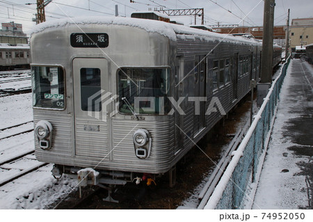 冬の長野電鉄3500系(非冷房車両) 冬の長野電鉄3500系(非冷房車両) 74952050