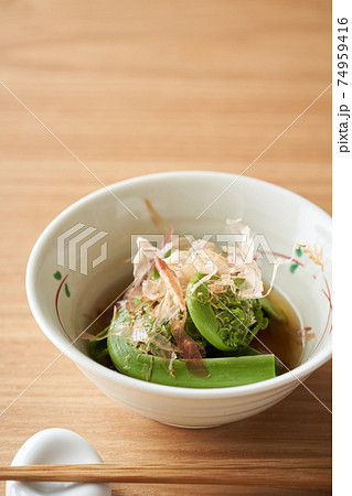 こごみのお浸し 74959416