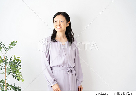 ミドル　女性 74959715