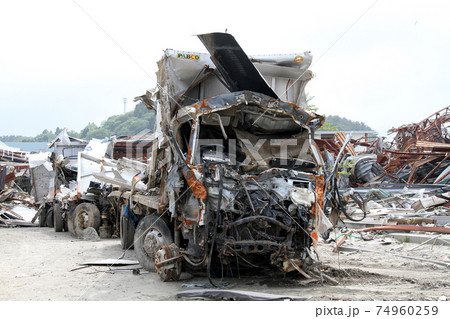 東日本大震災 74960259