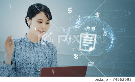 ビデオ通話 テレワーク リモートワーク ビデオ通話 テレワーク リモートワーク 74962692