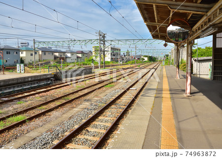 新潟　JR吉田駅構内 74963872