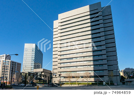 東京都千代田区霞が関の特許庁 東京都千代田区霞が関の特許庁 74964859