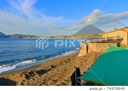 【鹿児島県】砂蒸し風呂と開聞岳 74970640