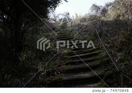 日本の岡山県の金甲山の風景 日本の岡山県の金甲山の風景 74970848