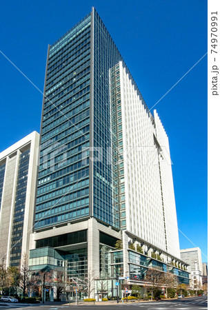 丸の内馬場先通りの東京ビルディング 丸の内馬場先通りの東京ビルディング 74970991