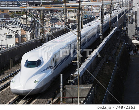 新幹線N700S J12編成試運転 山科付近にて 新幹線N700S J12編成試運転 山科付近にて 74972363