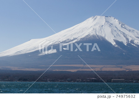 山中湖からの富士山 山中湖からの富士山 74975632