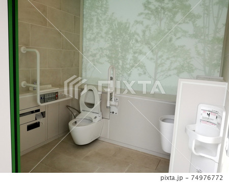 渋谷区西原一丁目公園トイレ 渋谷区西原一丁目公園トイレ 74976772