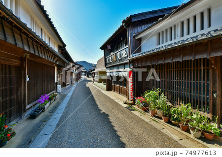 東海道　関宿の町並み 74977613