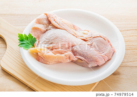 国産鶏もも肉 国産鶏もも肉 74979514