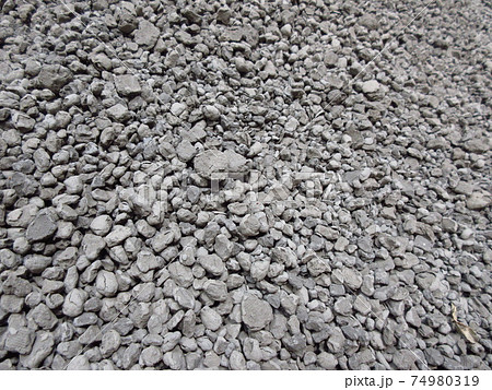 浄水場の乾燥ケーキ 74980319