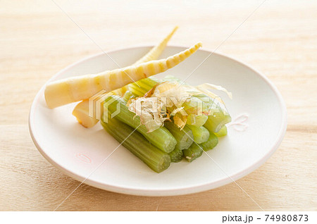 ふきと筍の煮物 ふきと筍の煮物 74980873